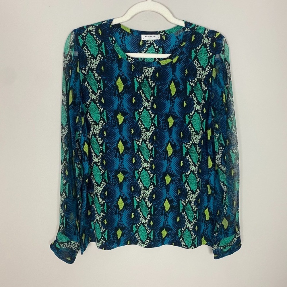 Equipment Femme Silk Snake Print Blouse Shirt Sheer Sleeves Womens Small Natural